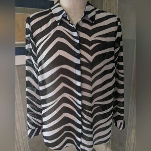 Zebra print sheer blouse perfect fo layering. In excellent condition